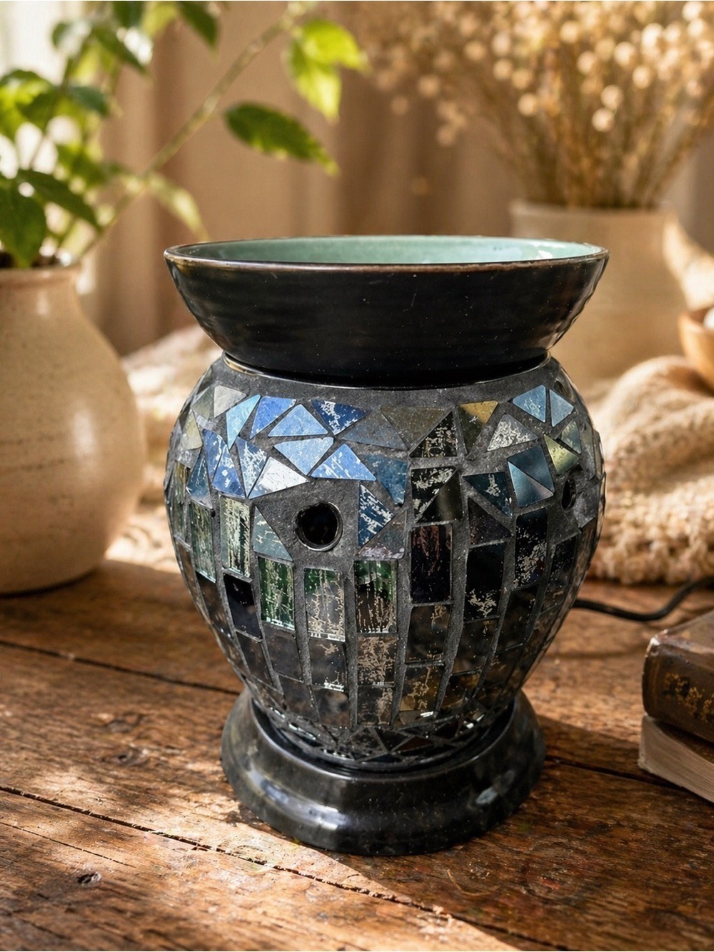 ELEGANT Mosaic Glass Electric Wax & Essential Oil Warmer Lamp – Art Glass Glow